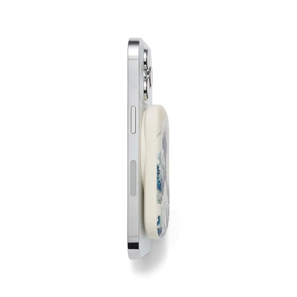 Casely Hokusai Great Wave Power Pod Wireless Charger