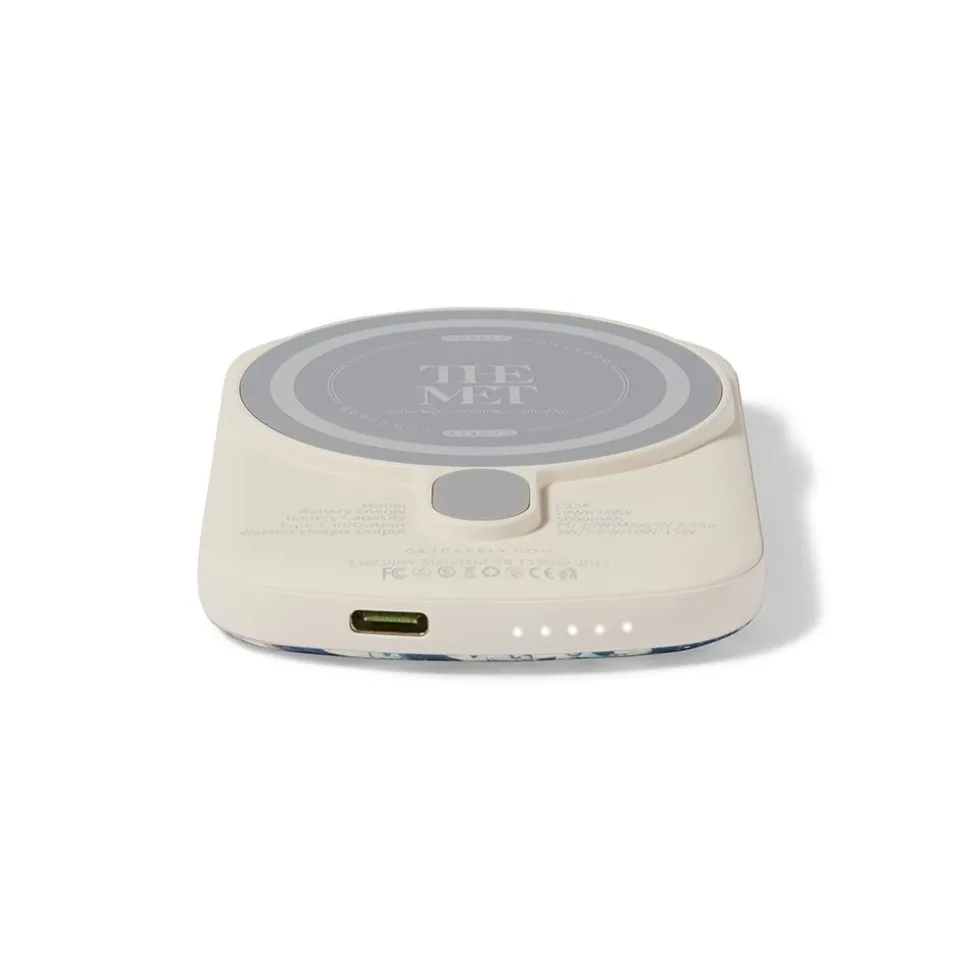 Casely Hokusai Great Wave Power Pod Wireless Charger
