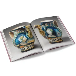 How to Read European Decorative Arts